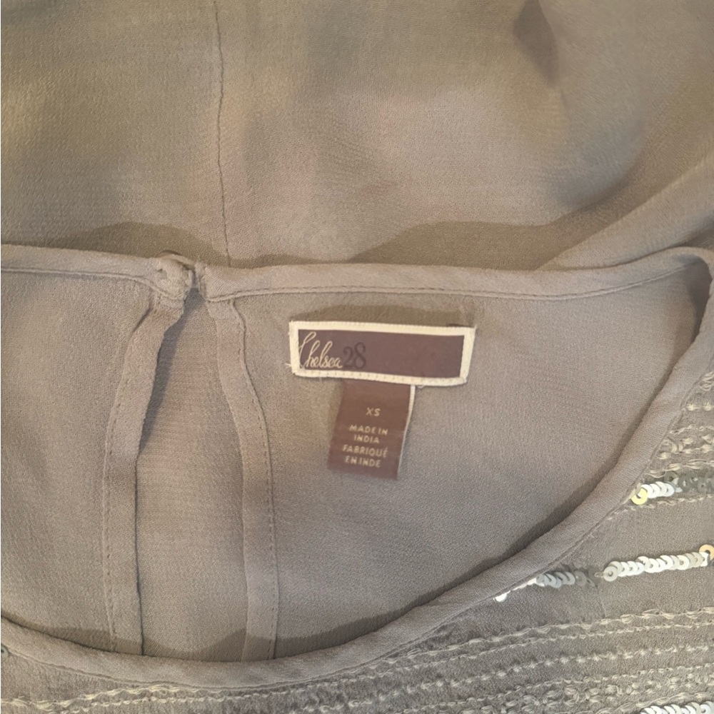 Chelsea28 Light Gray Textured Blouse - Picture 4 of 4